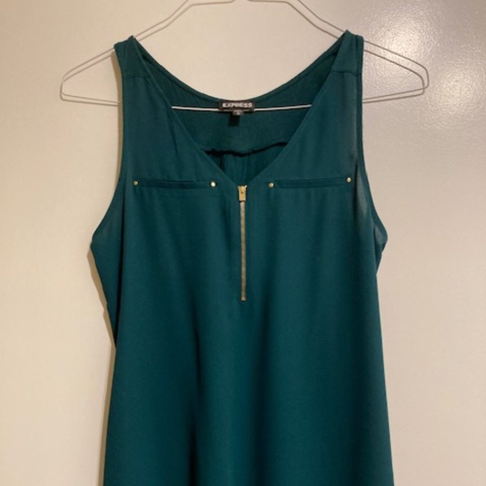 Express *date night* tank top